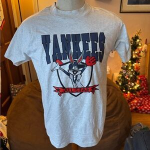 Vintage Bugs Bunny NY Yankees T Shirt